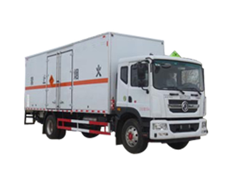 東風(fēng)10噸雜項(xiàng)危險物品廂式運(yùn)輸車